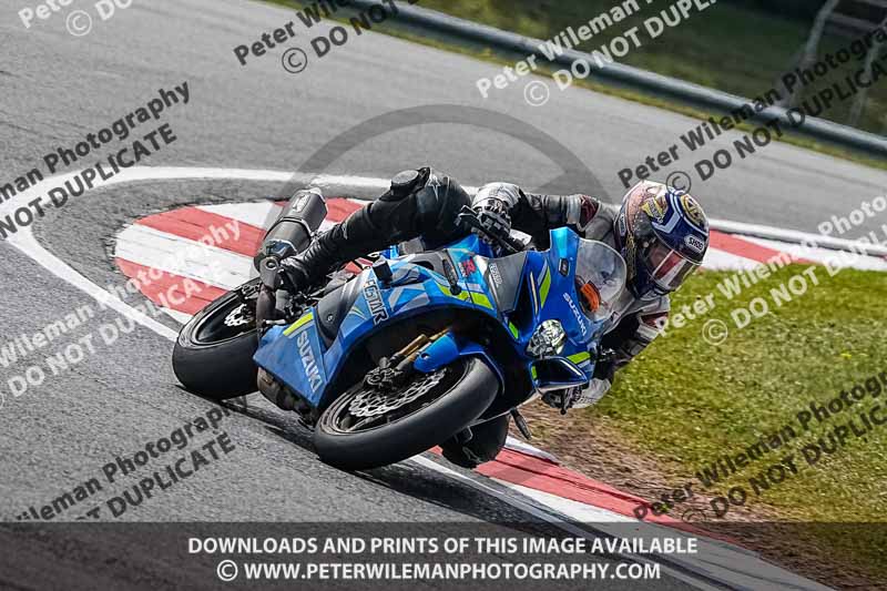 donington no limits trackday;donington park photographs;donington trackday photographs;no limits trackdays;peter wileman photography;trackday digital images;trackday photos